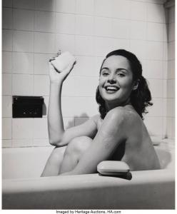 HALSMAN Philippe,Untitled (Woman in Bathtub with Two Bars of Soap),1950,Heritage 2024-02-14