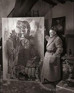 HAM Richard 1920-2014,Picasso in Paris Studio - Picasso Standing with Pa,1945,Ro Gallery 2012-05-05
