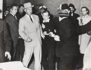 JACKSON ROBERT 1934,Jack Ruby shooting Lee Harvey Oswald,1963,Swann Galleries US 2011-10-18