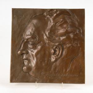 KALOT Walter 1909-1996,Bronzerelief Bildnis "Gerhart Hauptmann 1862 - 1946",Wendl DE 2019-02-28