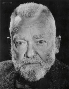 KEMP Wes 1900-1900,Ernest Hemingway,Skinner US 2012-02-03