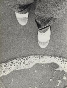 kessler rudolf,Shoes on shore, before 1933,1933,Christie's GB 2008-05-15