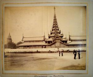 KLIER Peter 1875-1890,Façade du Palais Royal de Mandalay,Boisgirard - Antonini FR 2013-03-18