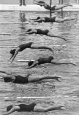 KOICHIRO Yahagi 1930,Japanische Schwimmerinnen beim Start,2009,Germann CH 2009-11-16
