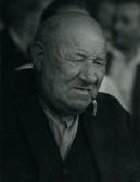 KOWALSKI Tadeusz 1934,Portrait d'homme au fume-cigarette,Chayette et Cheval FR 2014-03-18