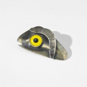 KRAMER Sam,Surrealist brooch,1940,Wright US 2011-06-09