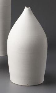 KURODA TAIZO 1946-2021,Vase with pointed neck,2006,Phillips, De Pury & Luxembourg US 2009-11-15