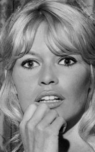 LAFFONT Jean Pierre 1935,Brigitte Bardot,1965,Joron-Derem FR 2019-12-08