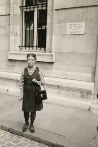 LATTES Jean 1917-1996,Paris, le 24 septembre 1971. Simone de Beauvoir et,Yann Le Mouel FR 2022-10-21