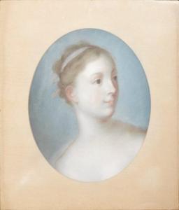 LE MOYNE Francois 1688-1737,Portrait de femme,Europ Auction FR 2010-09-22