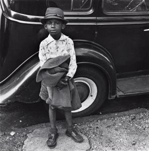 LIEBLING Jerome 1924-2011,Boy and Car, NYC,1949,Swann Galleries US 2022-10-20