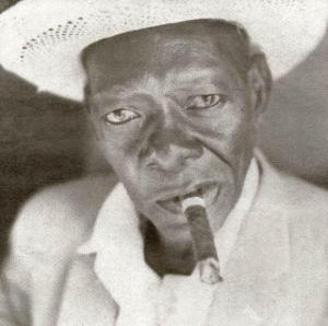 LOUBET Pascal,Cuba, La Havane Portrait d'un fumeur de cigare,1996,Osenat FR 2011-04-23