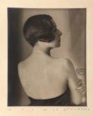 LOWY Franz 1900-1938,Portrait of woman,1920,Bruun Rasmussen DK 2017-04-04