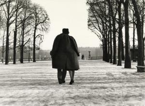 Maltête René 1930-2000,Couple, Paris, jardin du Luxembourg en hiver,1960,Yann Le Mouel FR 2022-10-21