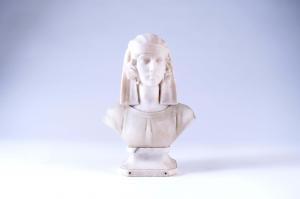 MICHELOTTI A 1800-1900,Buste de jeune femme coiffée à l'égyptienne,Galerie Moderne BE 2024-02-19
