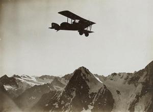 MITTELHOLZER Walter 1894-1937,Flugzeug über dem Eiger,1925,Lempertz DE 2016-06-03