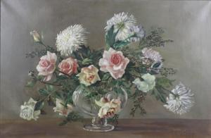 MONTEFIORE Cynthia 1900,Chrysanthemums & carnations in a glass bow,20th century,Fellows & Sons 2018-08-06