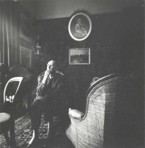 MOORE Derry 1937,PHOTOGRAPHS OF BILL BRANDT AND HIS WIFE,Sworders GB 2019-10-22