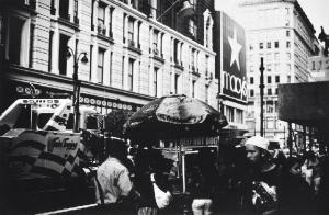 MORLEY STU 1900-1900,Hot Dog Stand, New York,Leonard Joel AU 2012-07-22