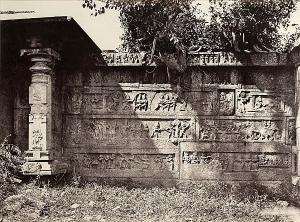 NEILL Andrew Ch. Brisbane,Detail from a temple at Beejanuggur, Karnataka,1866,Sotheby's 2007-10-26