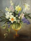 PARKER Nan,still-life of Spring flowers in a vase,20th century,Ewbank Auctions GB 2020-12-10