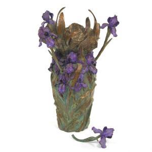 RAVENCROFT SHARLES William 1940,Iris bouquet vase,1995,Aspire Auction US 2018-09-08
