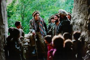 REZA 1952,Le rêve d'un instituteur. Le commandant Massoud. Afghanistan,1985,Ader FR 2022-11-10