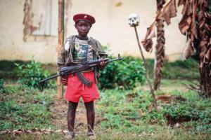 ROBART Patrick 1900-1900,Enfant soldat du groupe rebelle LPC, Libéria, Monr,1996,Rossini 2017-01-28