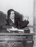 SáNCHEZ PORTELA Alfonso 1902-1990,Victoria Kent informando ante los tribunales,,1915,Duran Subastas 2017-07-19