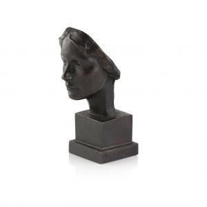 SALVATORE Victor D,a female head and raised on stepped plinth,1922,Lyon & Turnbull 2017-04-26