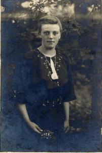 SANDER August 1876-1964,Ohne Titel (Junge Frau),Van Ham DE 2018-01-25