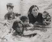 SAWADA KYOICHI,Family escaping bombing in Vietnam,1965,Galerie Bassenge DE 2017-05-31
