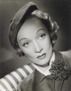 SCHAUSPIELER,Marlene Dietrich in "No Highway",1951,Palais Dorotheum AT 2012-05-03