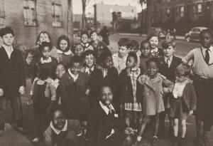 SCHWARTZ Joe 1913-2013,Just Kids at a Brooklyn Housing Project,1946,Aspire Auction US 2016-10-29