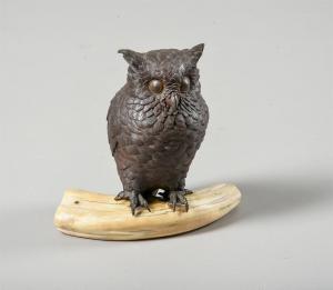 SCUOLA GIAPPONESE,model of an owl,Dreweatts GB 2023-11-09