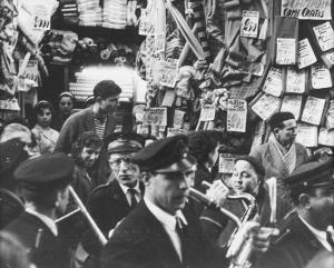 Sellerio Enzo 1924-2012,Palermo. Confratelli durante una processione,1959,Finarte IT 2023-03-16