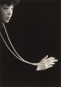 Shibuya RYUKICHI 1907-1995,Woman with long pearls,1936,Christie's GB 2022-05-24