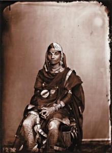 SINGH II MAHARAJA DE JAIPUR RAM 1835-1880,Femme,1860,Millon & Associés FR 2012-05-13