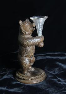 SMALL William,Bear with inset glass eyes, stood on his rear legs,Wilkinson's Auctioneers 2021-09-26
