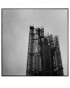 SOLOMON Rosalind 1930,"Statue of Liberty Scaffolded New York".,1976,Van Ham DE 2013-06-14