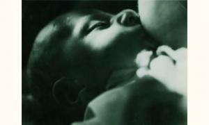 SUGAR Kata,enfant au sein, circa 1935,1935,Artcurial | Briest - Poulain - F. Tajan 2006-05-22