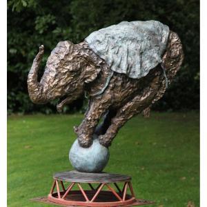 UNSWORTH Jim 1958,Elephant on Ball,Dreweatts GB 2019-07-16