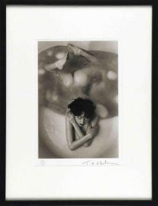 WATSON Ross 1934,Girl in bath Photographie,Cannes encheres, Appay-Debussy FR 2020-02-15