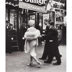 WEEGEE 1899-1968,Marilyn Monroe and Joe DiMaggio,1955,Phillips, De Pury & Luxembourg US 2016-11-03
