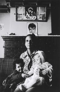 WEINBERG Paul 1956,Mother and children, Doornfontein, Johannesburg, S,1981,Strauss Co. ZA 2023-03-27