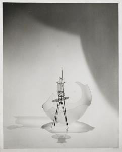 WINQUIST ROLF 1910-1968,Broken Bulb,Stockholms Auktionsverket SE 2013-11-12